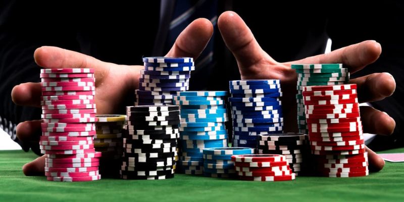 Poker trực tuyến thú vị tại sảnh